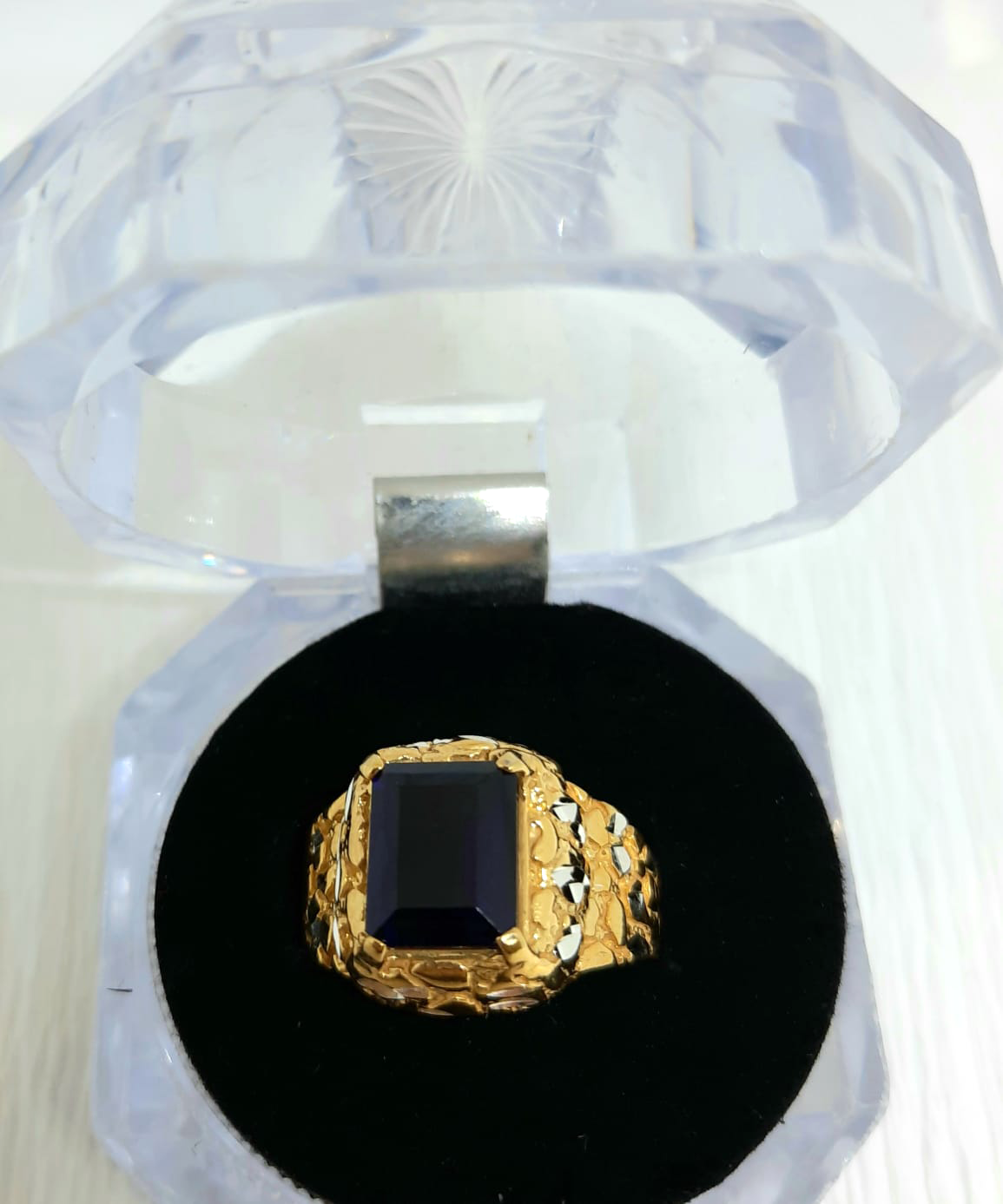 Gold Gent Ring